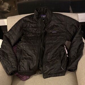 Patagonia Men's Black Puffer Jacket